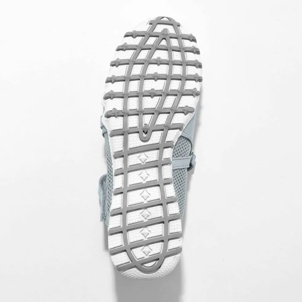 Ballerines de sport scratchées ultra-souples