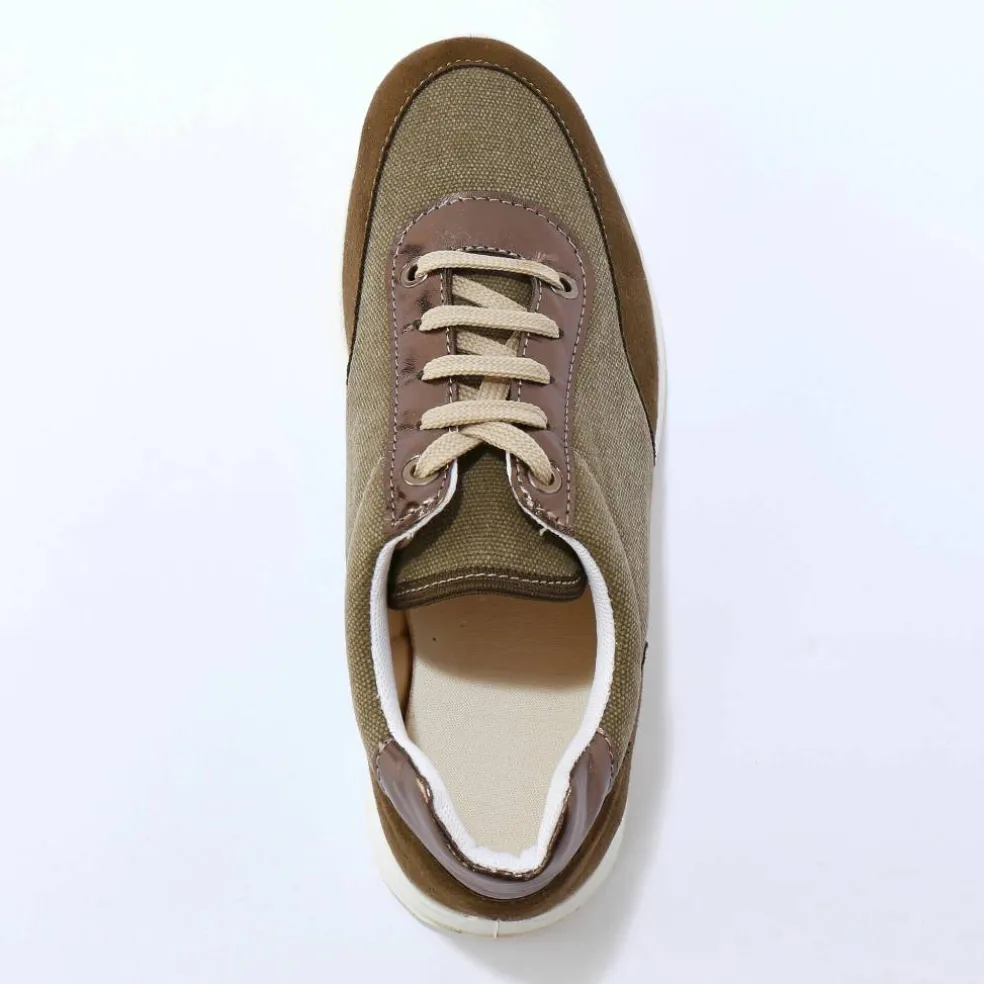 Baskets lacées spécial pieds sensibles, en tissu souple