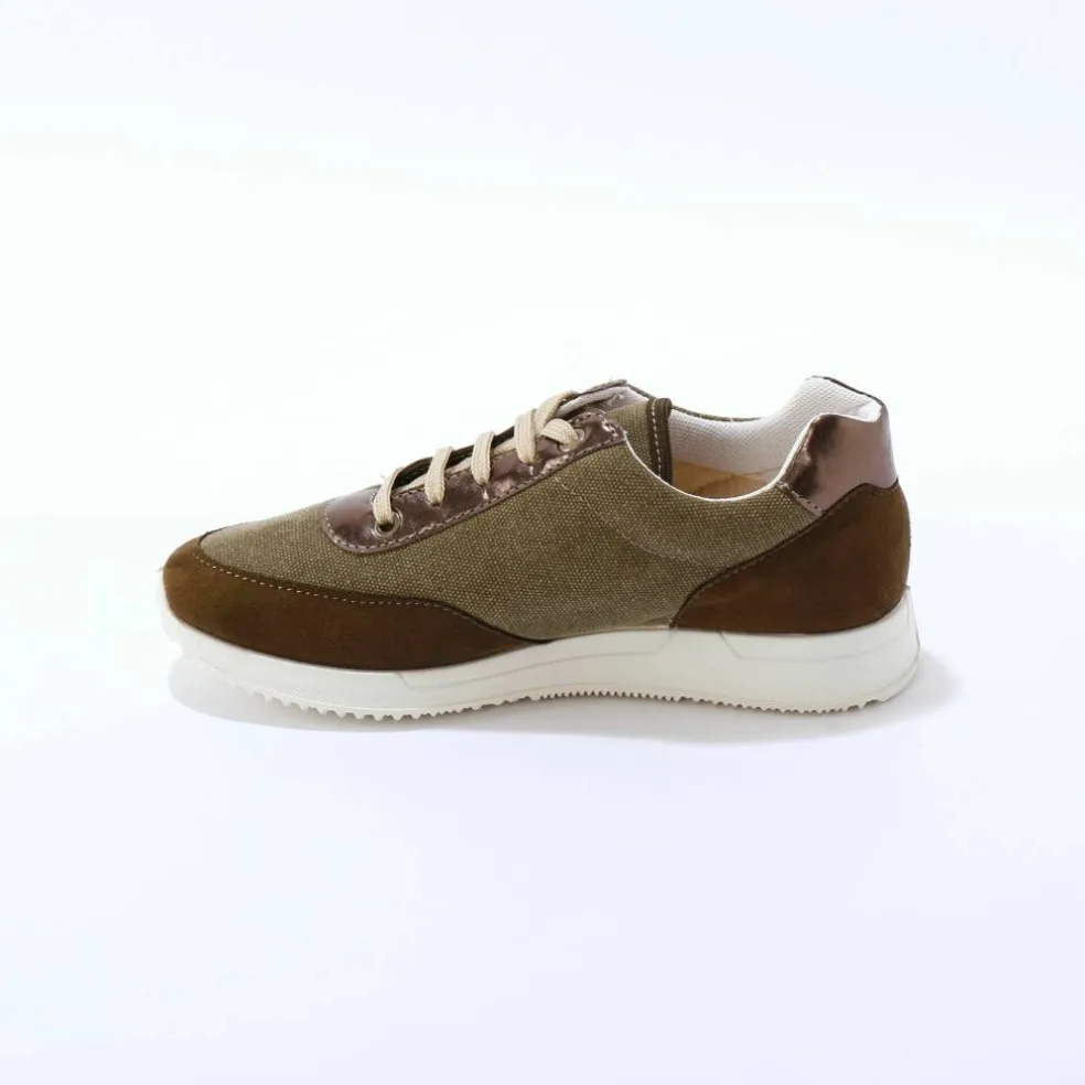 Baskets lacées spécial pieds sensibles, en tissu souple