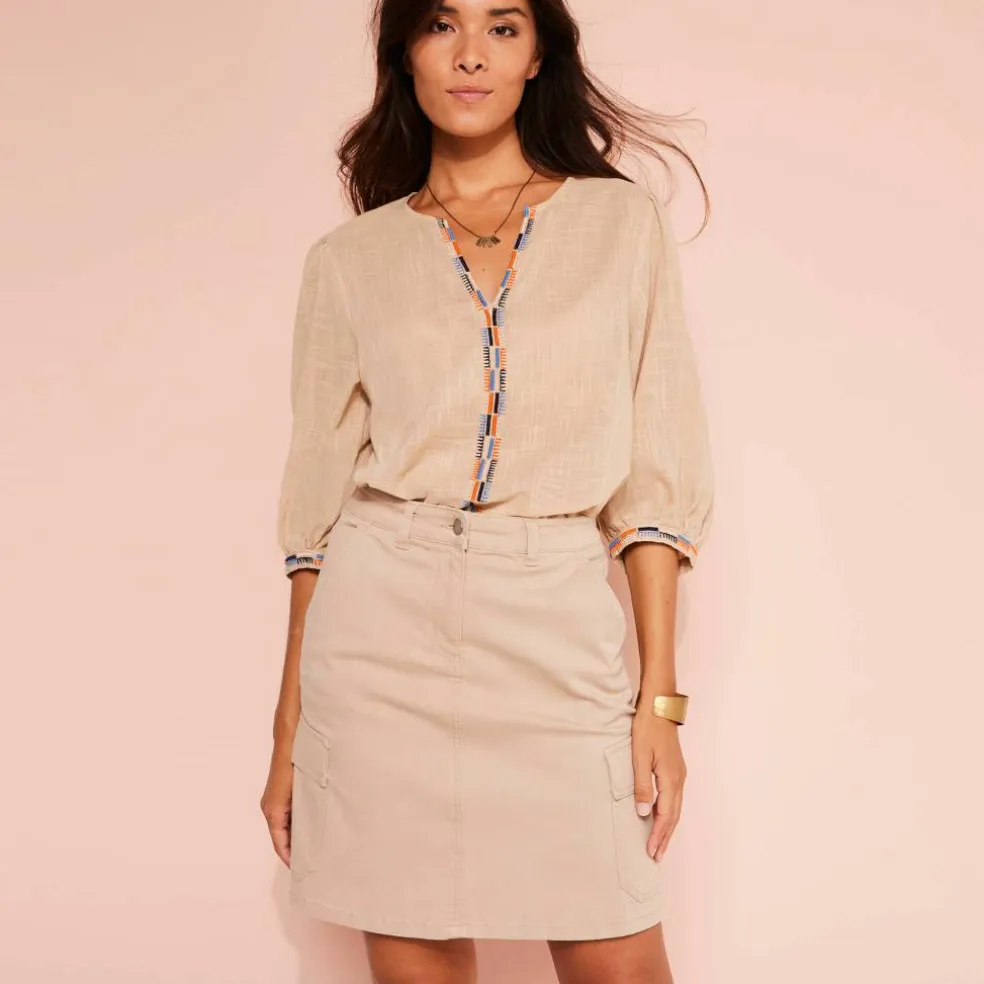 Blouse brodée en coton unie, manches 3/4