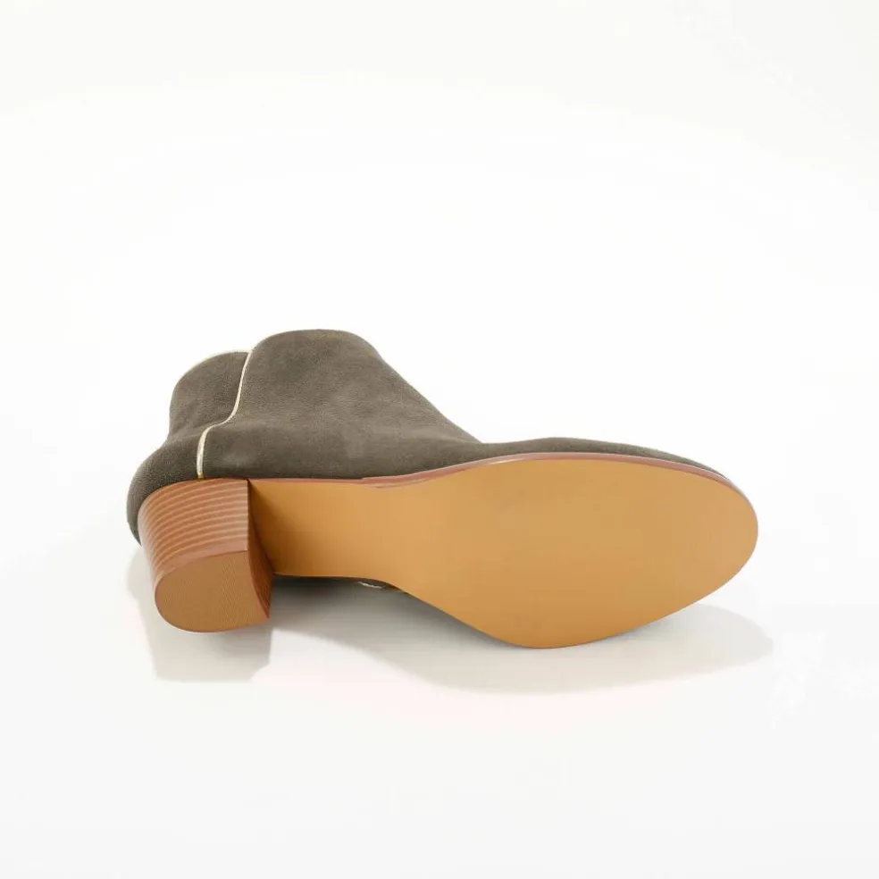 Boots cuir liseré doré