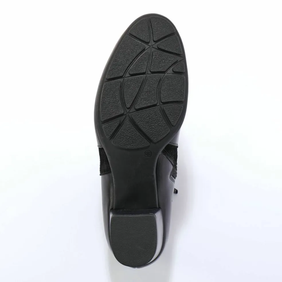Boots en cuir bi-matière élastiquées à boucle et à talon