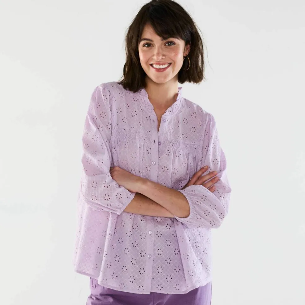 Chemisier broderie anglaise, smocks et col volanté