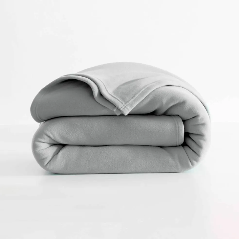 Composition • Maille polaire 100% polyester, 450 g/m² Description • Couverture polaire Thermotec® réputée pour ses qualités d'excellence : contact i