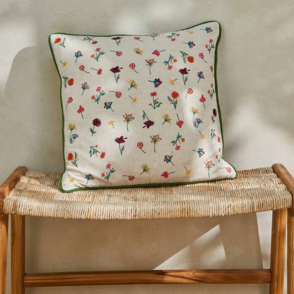 Coussin coton lin broderie fleurie