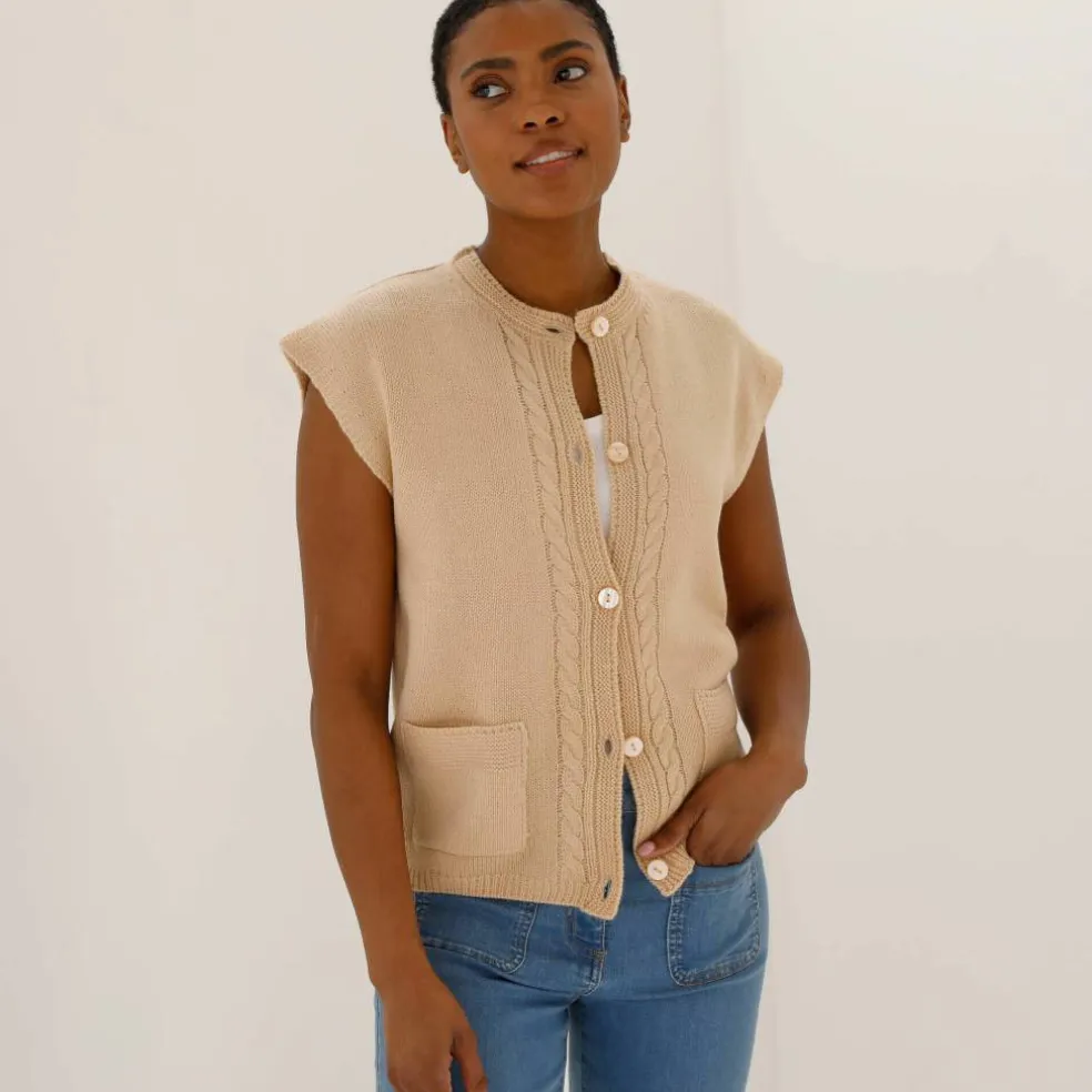 Gilet sans manches boutonné