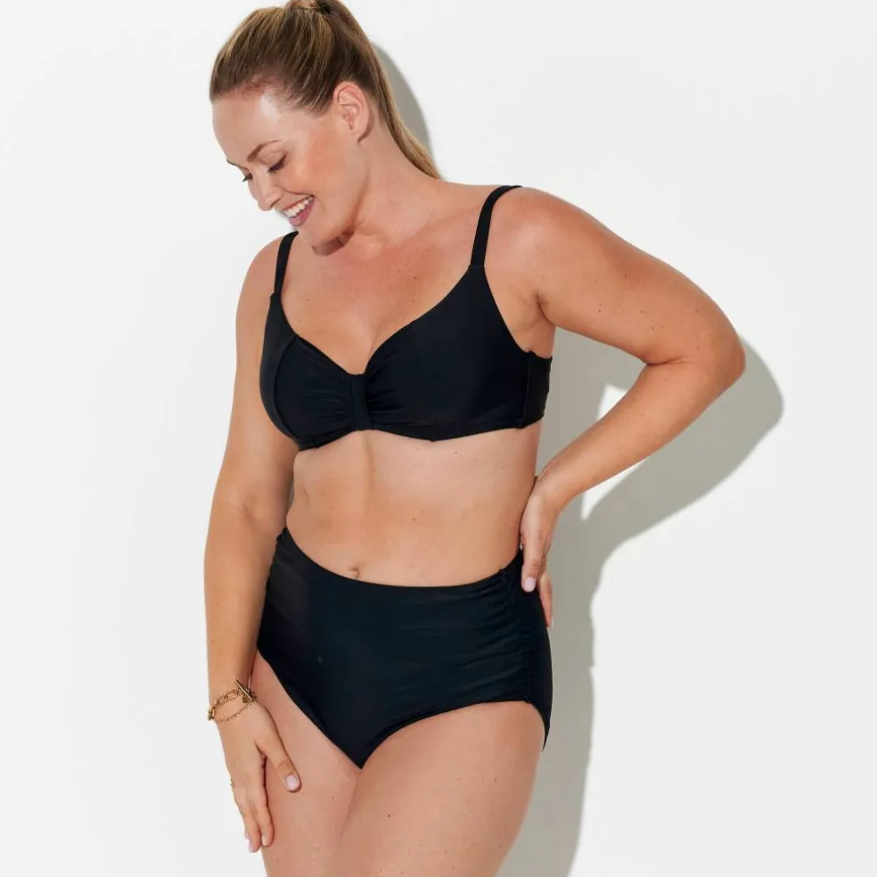 Haut de maillot de bain avec armatures Solaro "Spécial bonnets D et +" - forme balconnet