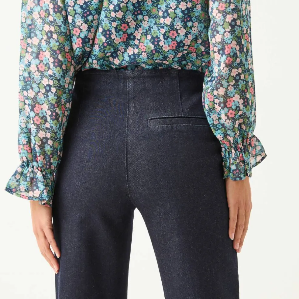 Jean flare, taille haute