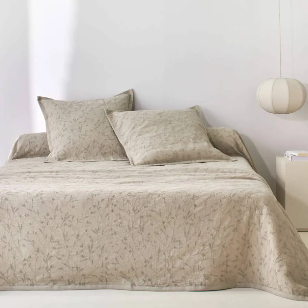 Jeté de lit jacquard gaufré "feuillage"