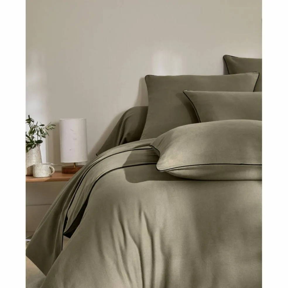 Linge de lit uni flanelle passepoil contrasté, collection "Intemporelle"