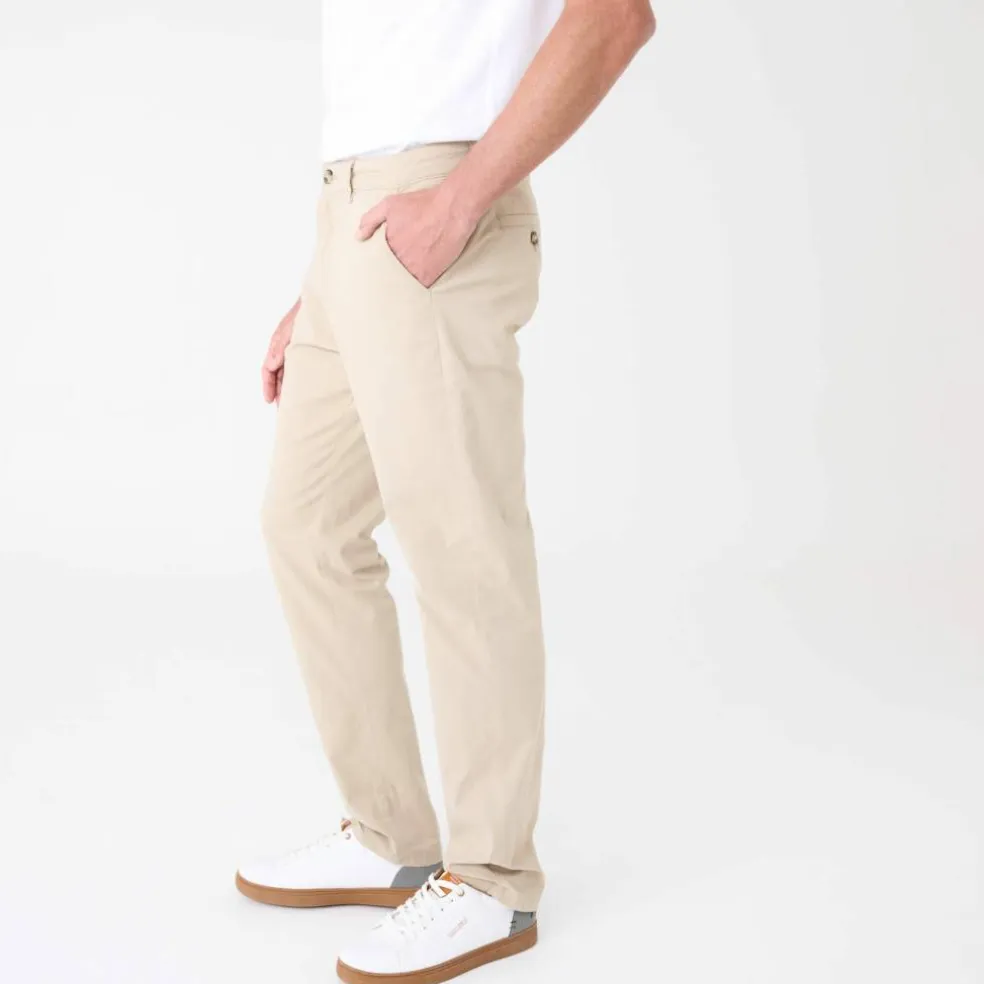 Pantalon chino ceinture arrondie sous le ventre