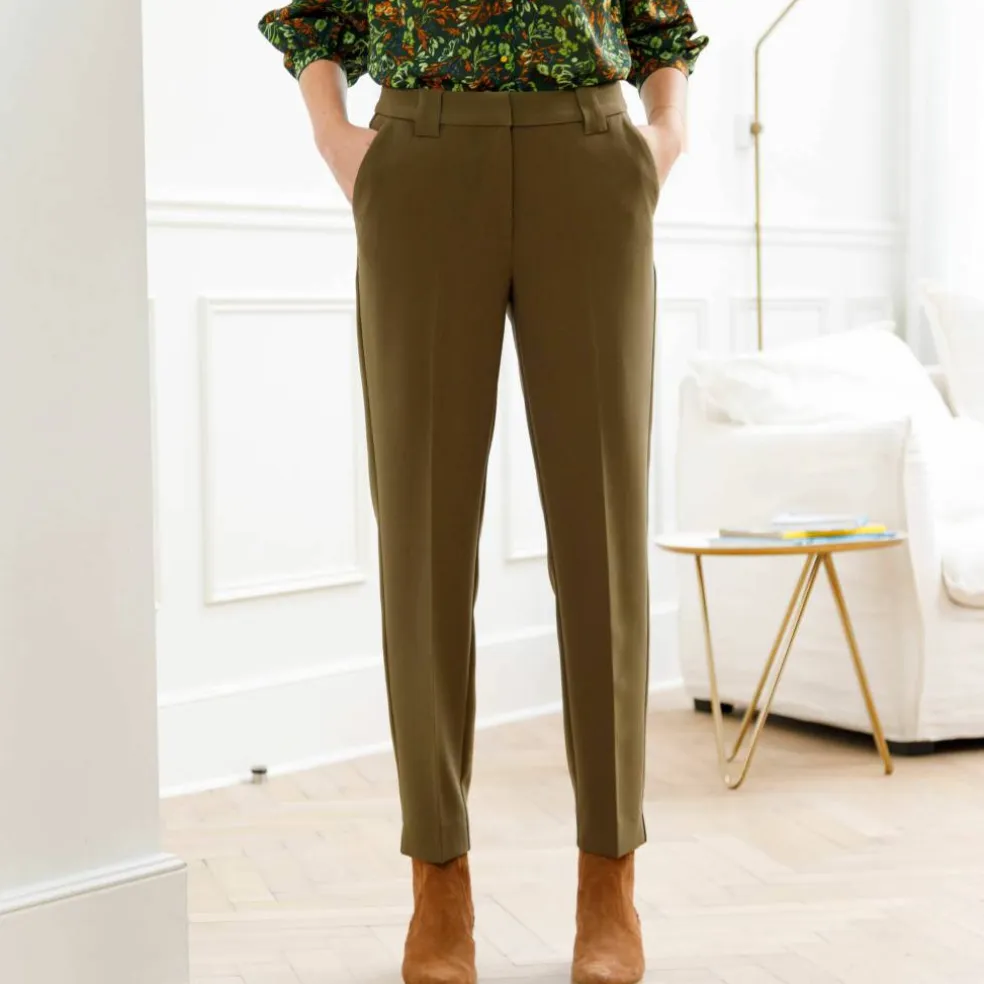 Pantalon cigarette, fluide