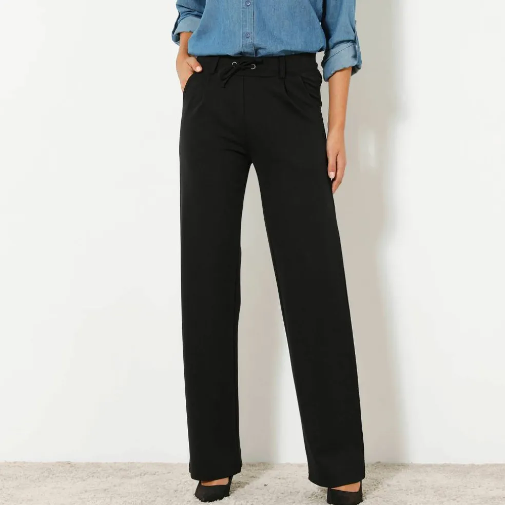 Pantalon droit, maille milano