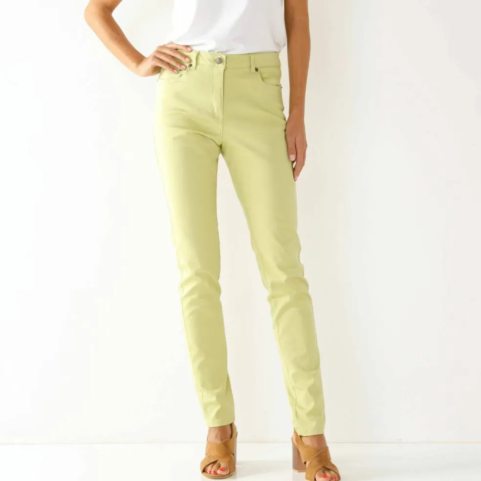 Pantalon fuselé couleur