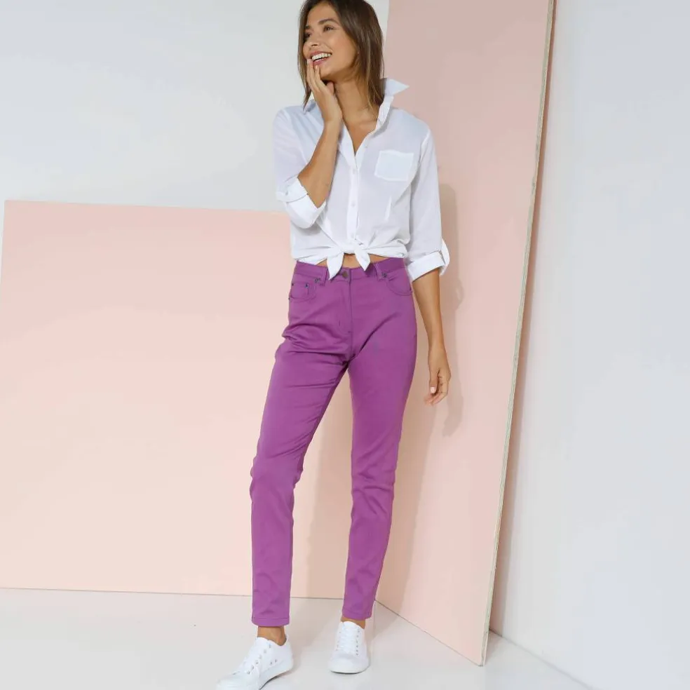 Pantalon fuselé couleur