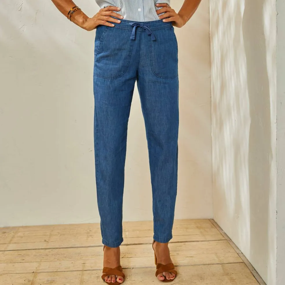 Pantalon fuselé, denim léger