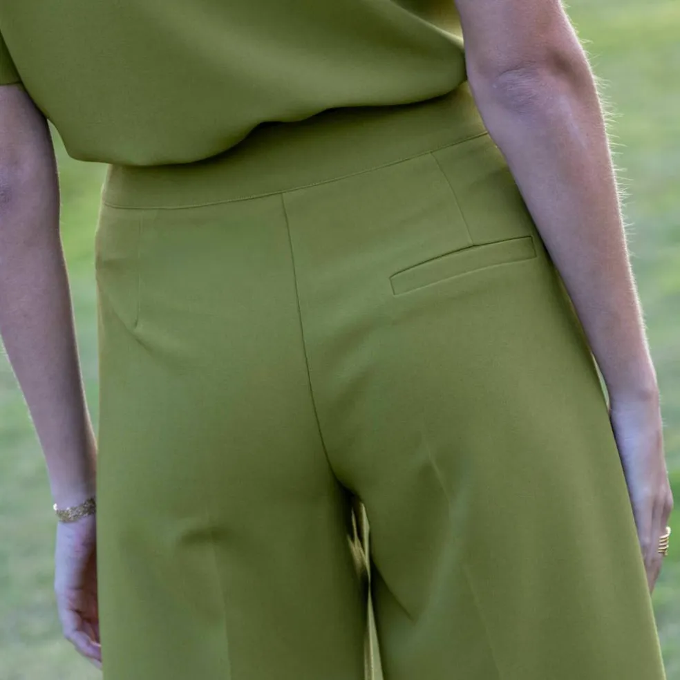 Pantalon large à pinces taille haute, uni