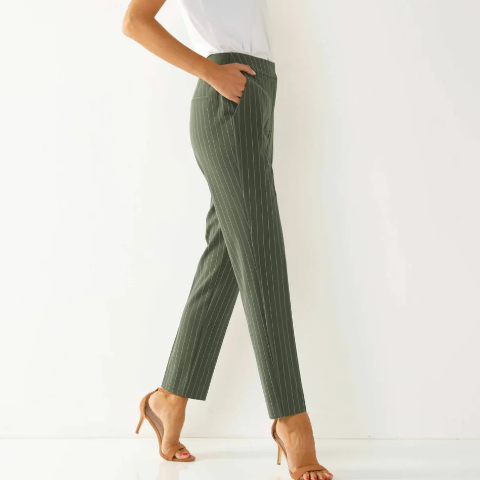 Pantalon 7/8ème coupe cigarette, imprimé rayé