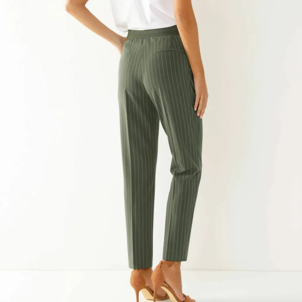 Pantalon 7/8ème coupe cigarette, imprimé rayé
