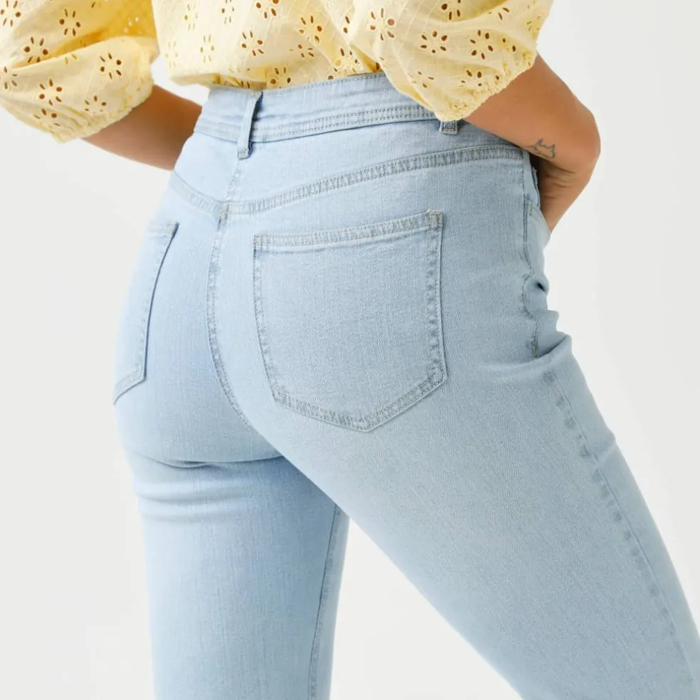 Pantalon slim, taille haute, moyenne stature