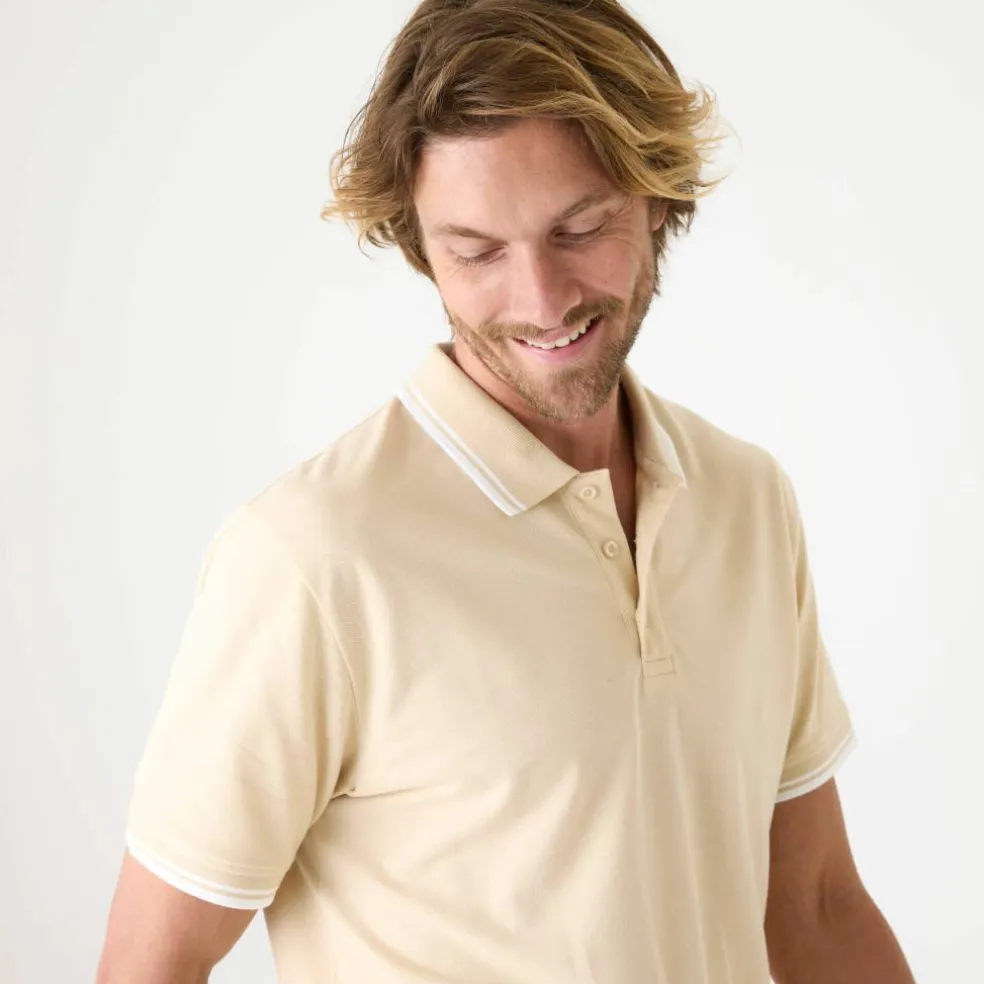 Polo maille piquée confort manches courtes