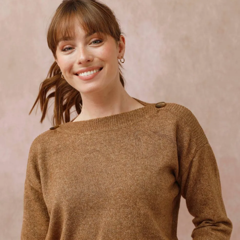 Pull col bateau uni, épaules boutonnées