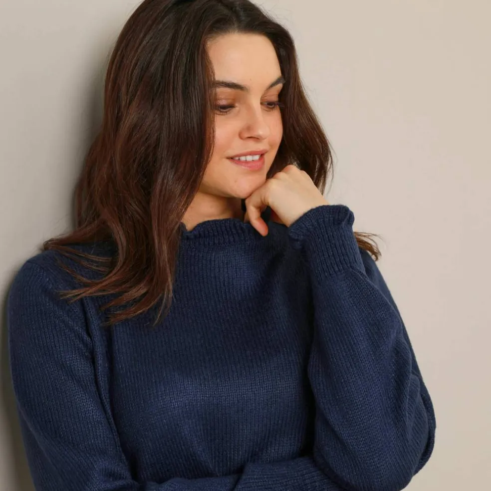 Pull col montant, finition frisotti