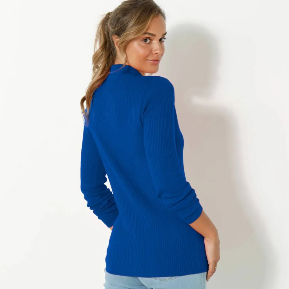 Pull col montant long, maille côtelée