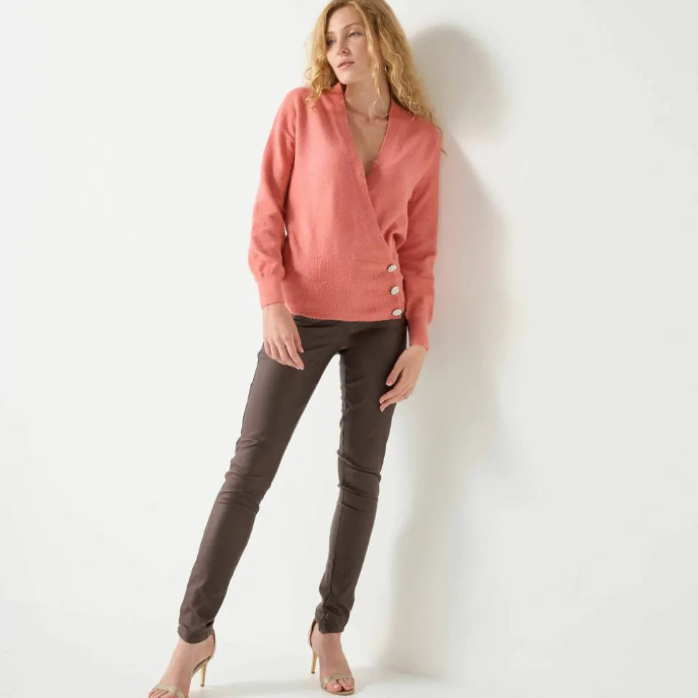 Pull effet cache-coeur boutons "bijou"