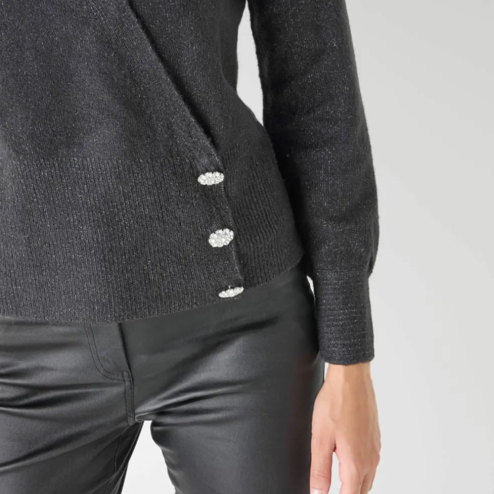 Pull effet cache-coeur boutons "bijou"