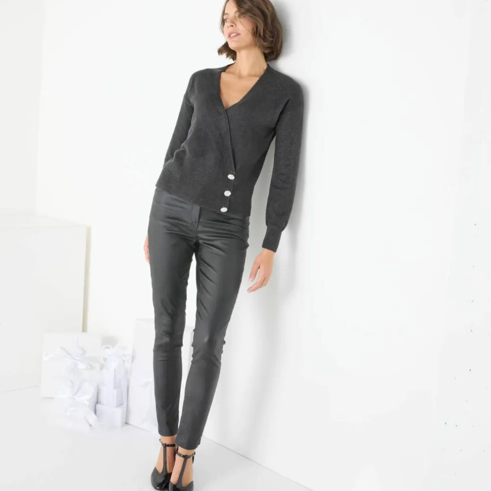 Pull effet cache-coeur boutons "bijou"