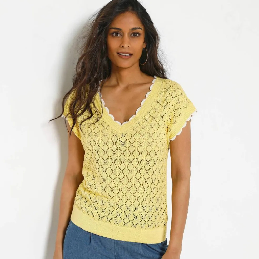 Pull en crochet festonné col V, manches courtes