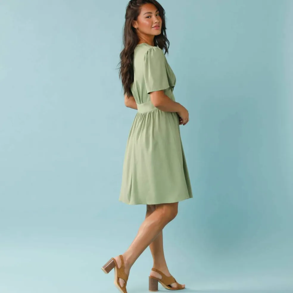 Robe courte boutonnée unie, Spécial Petites