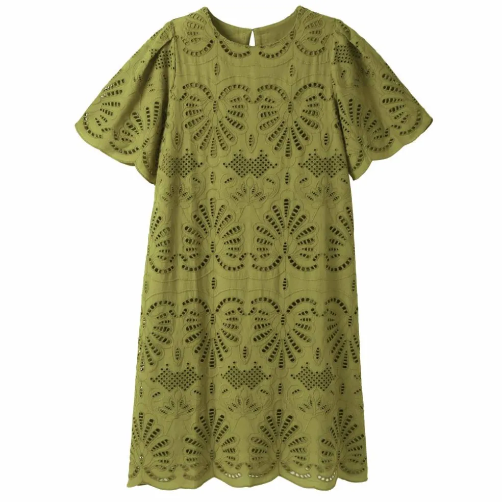 Robe courte broderie anglaise