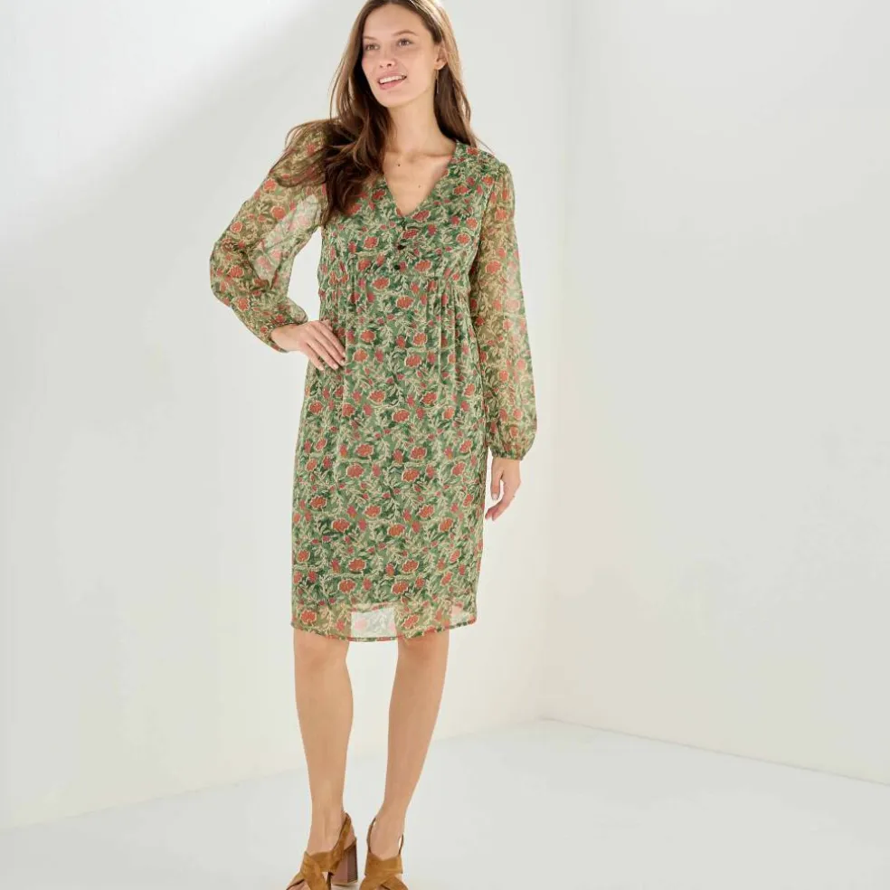 Robe courte, en voile imprimé