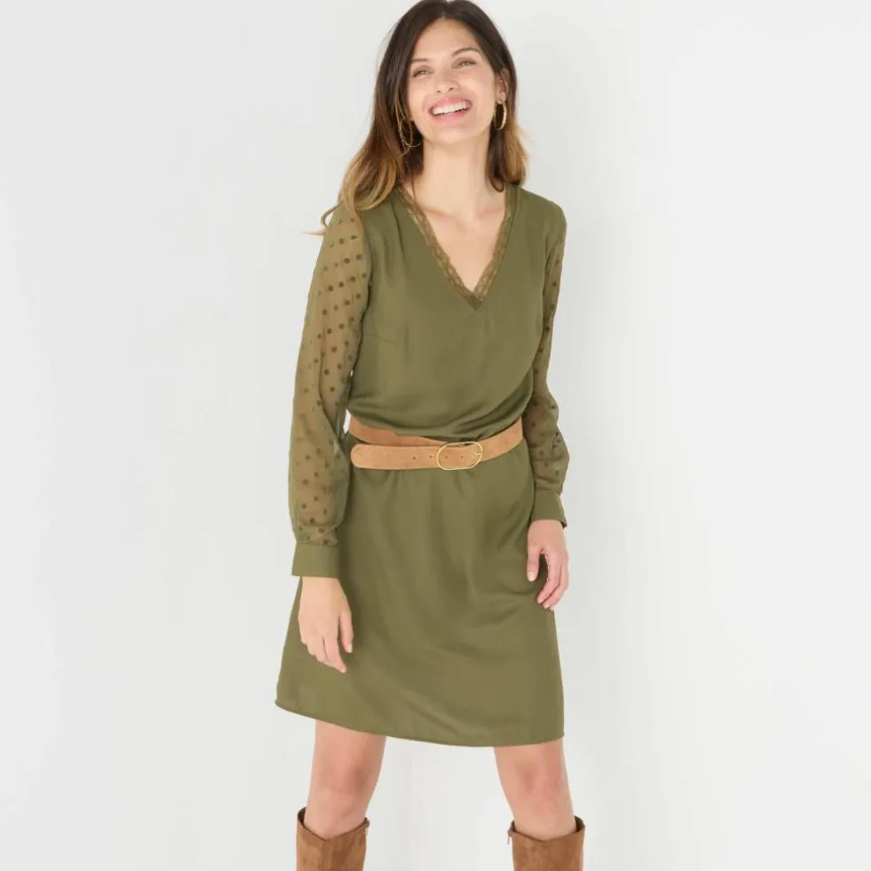 Robe housse manches plumetis