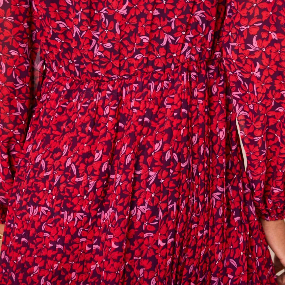 Robe imprimé fleuri, voile plissé