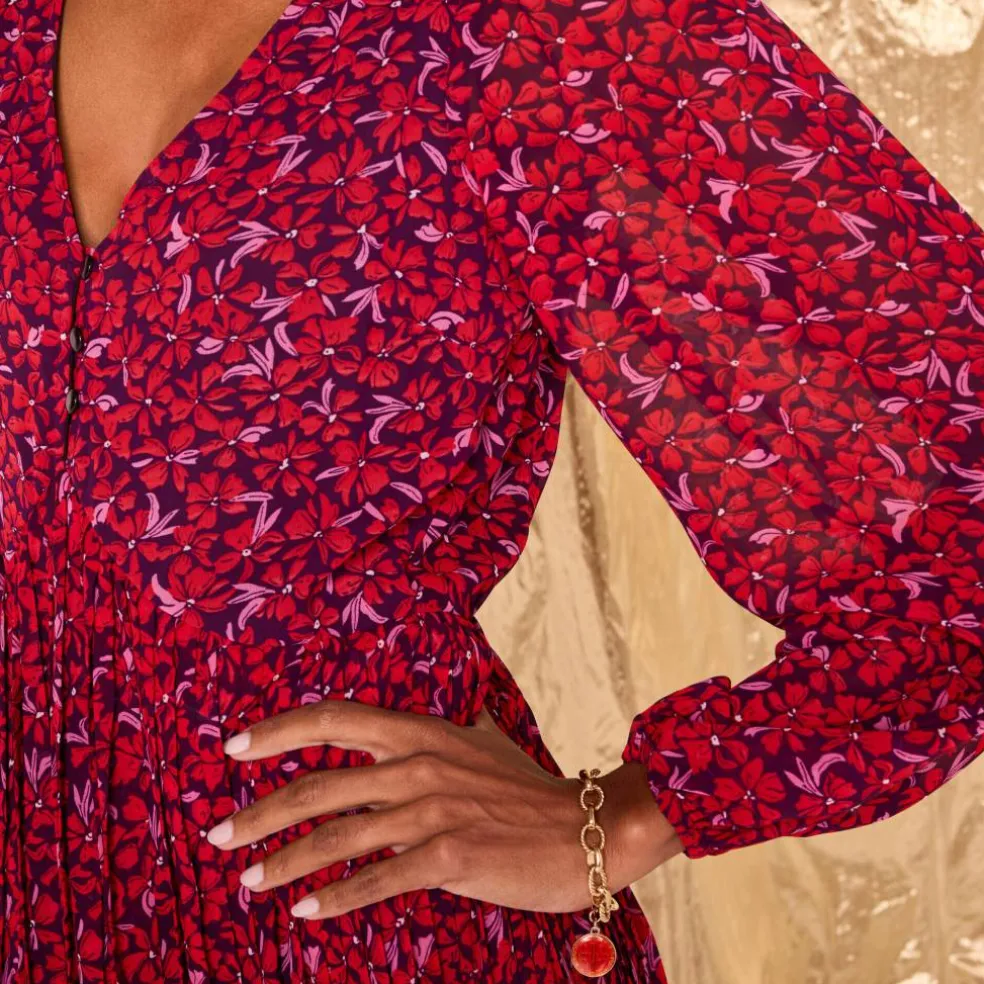 Robe imprimé fleuri, voile plissé