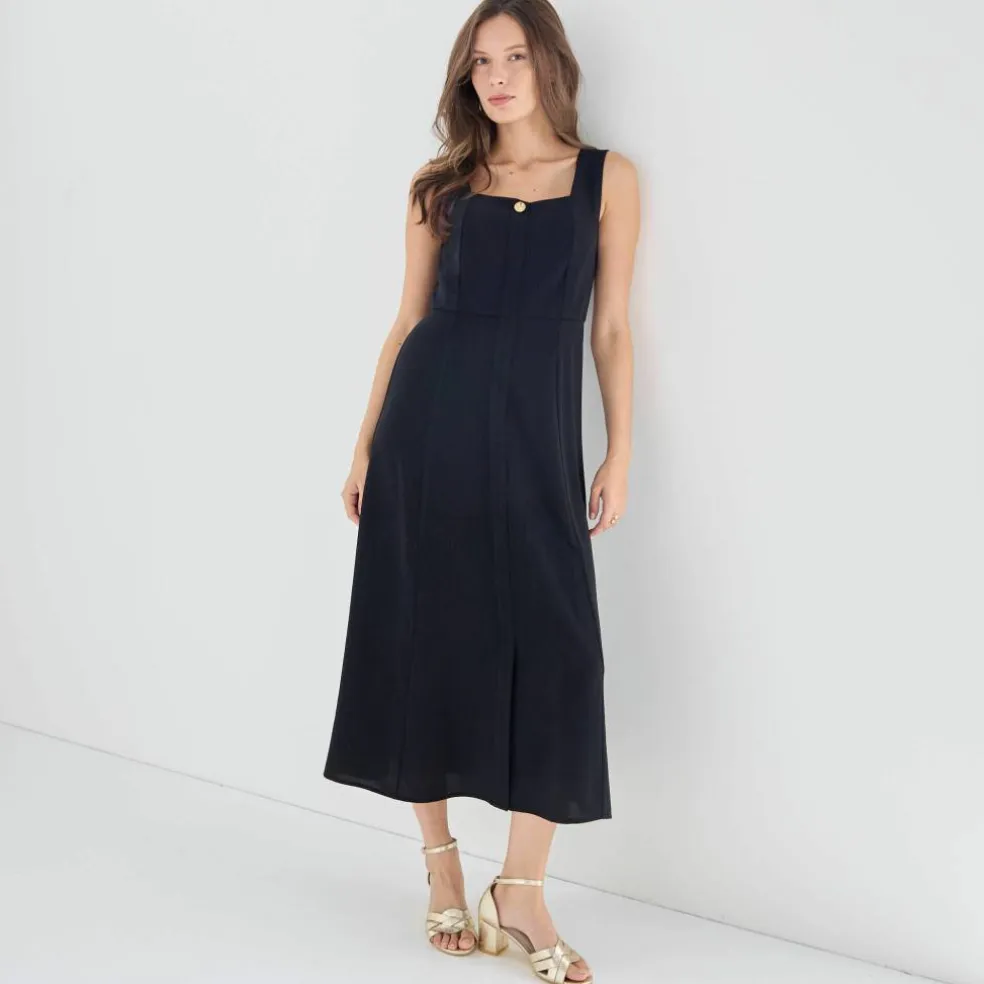 Robe longue boutonnée col carré
