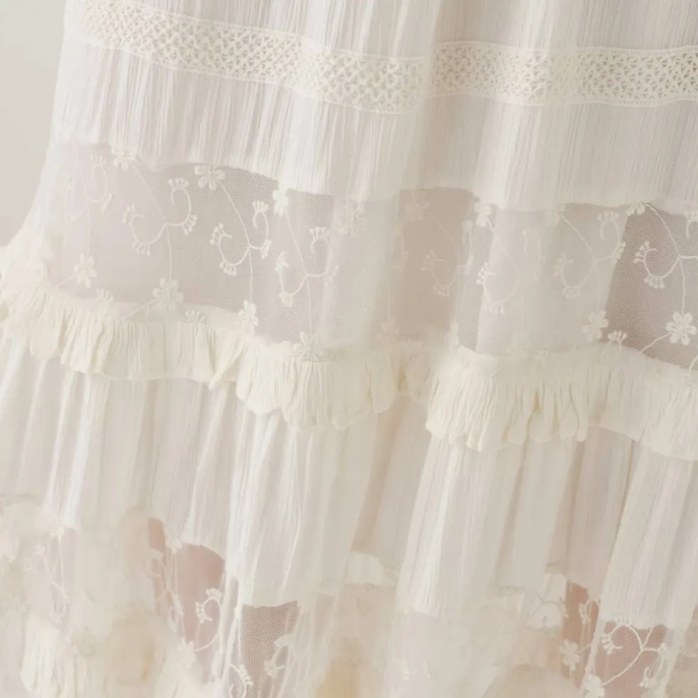 Robe longue crépon et tulle brodé