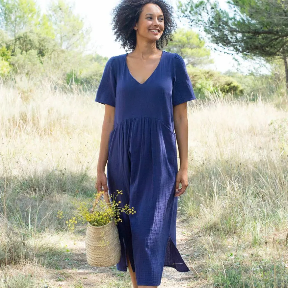 Robe longue unie col V, gaze de coton