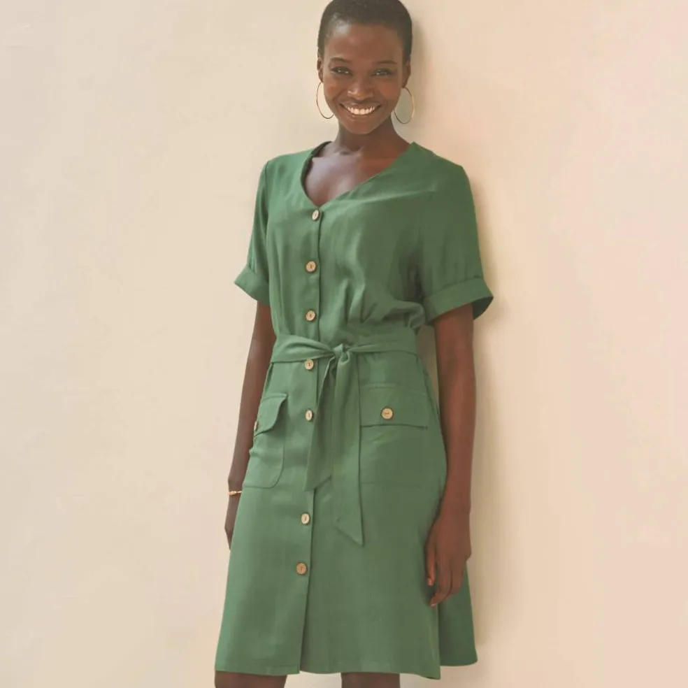 Robe saharienne boutonnée unie, manches courtes