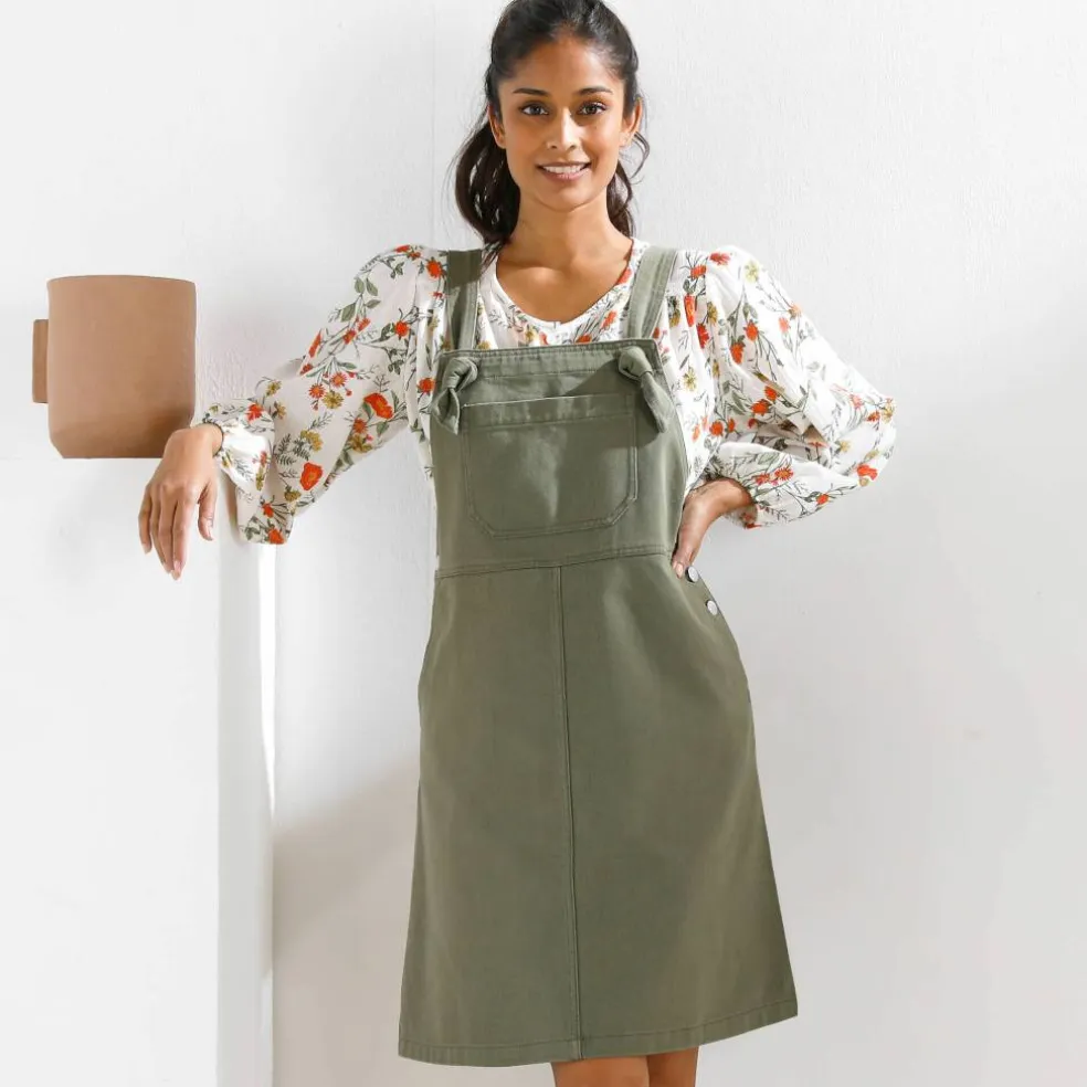 Robe salopette évasée, bretelles à nouer