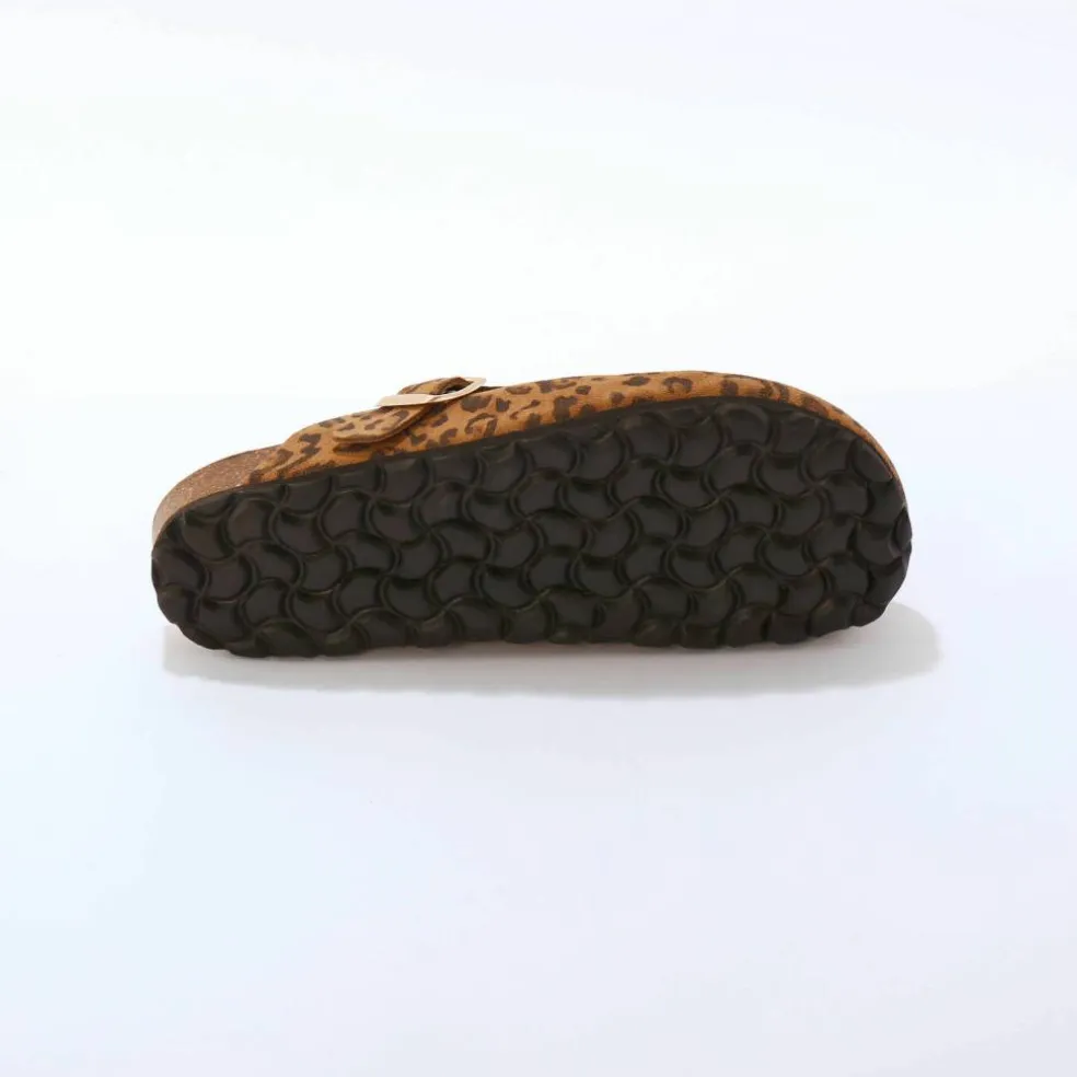 Sabots croûte de cuir avec boucle réglable