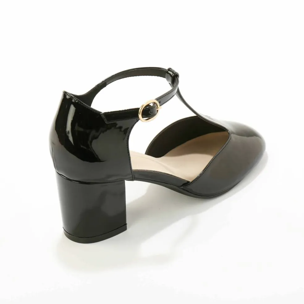 Salomés vernis à talon