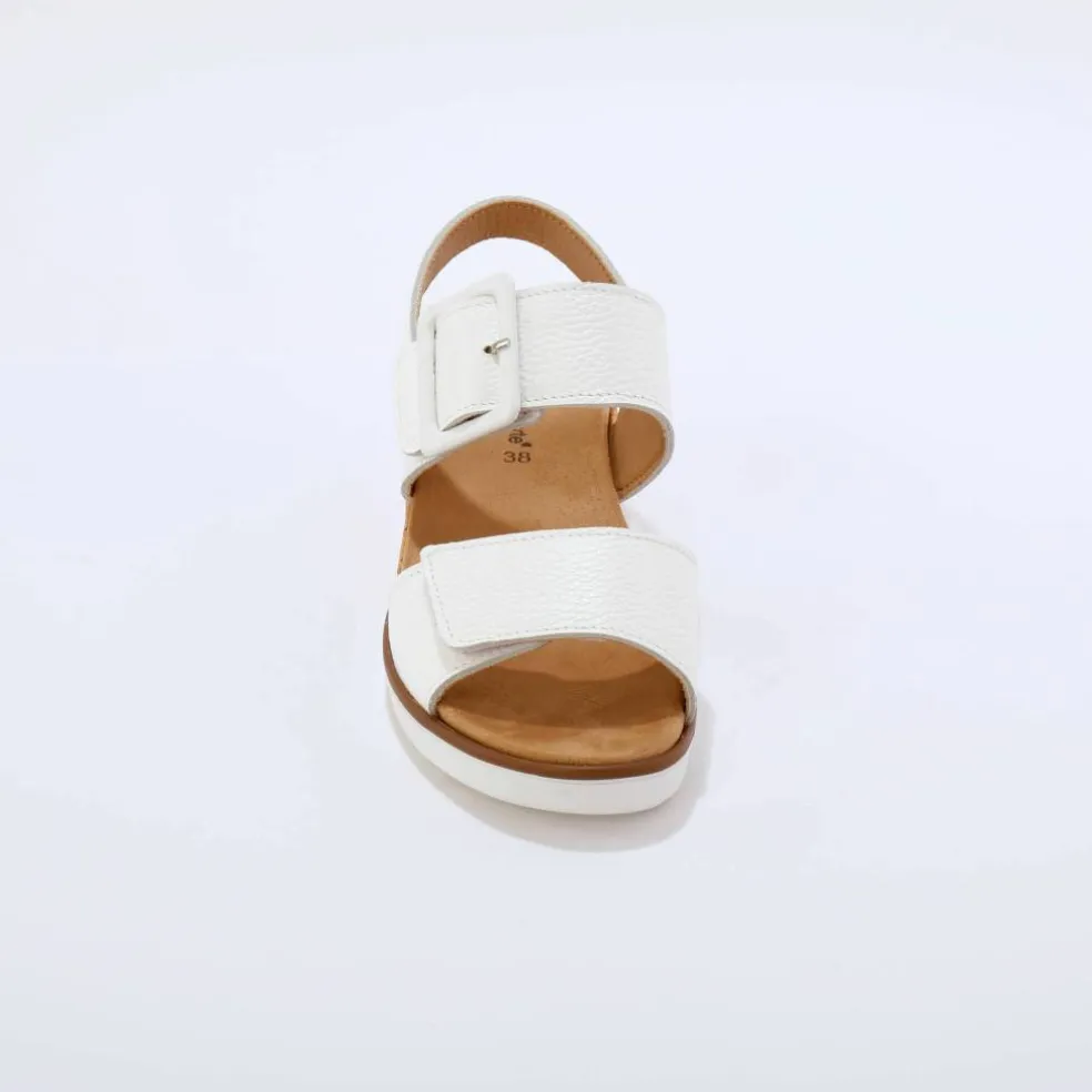 Sandales cuir ouverture totale