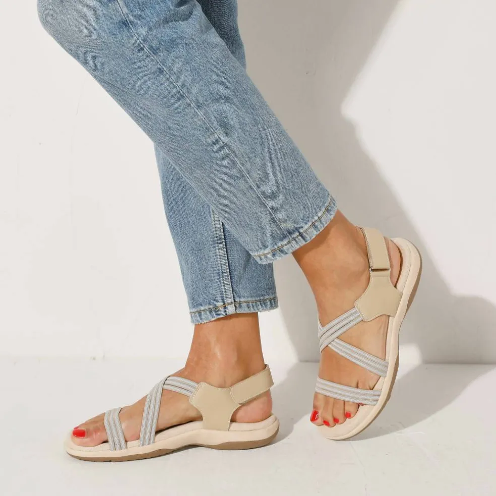 Sandales de marche brides élastiquées et scratchées