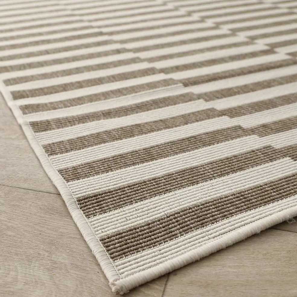 Tapis rectangulaire à rayures