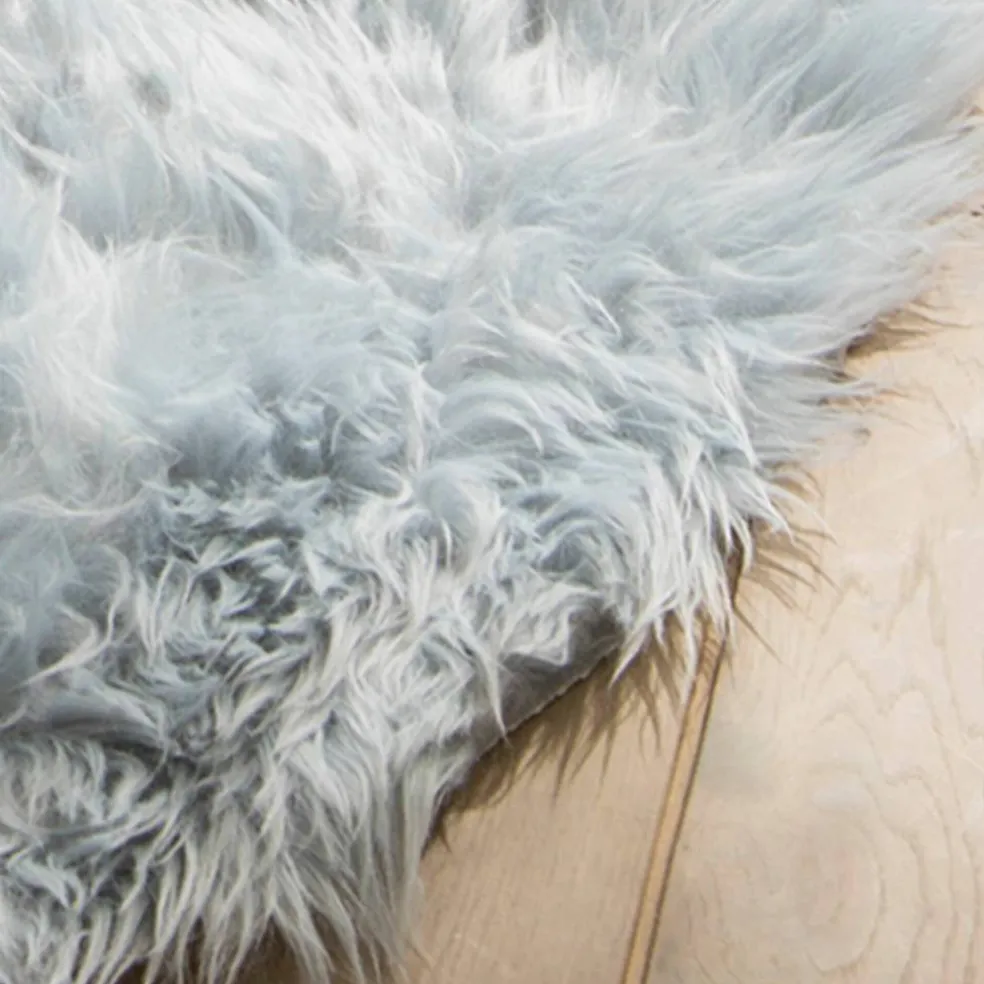 Tapis rond poils longs