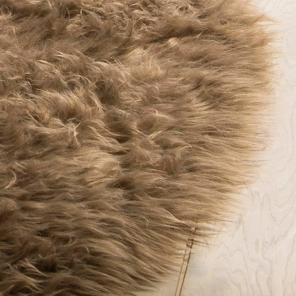 Tapis rond poils longs
